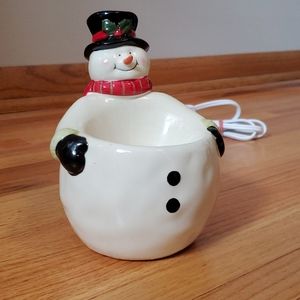 Snowman wax warmer